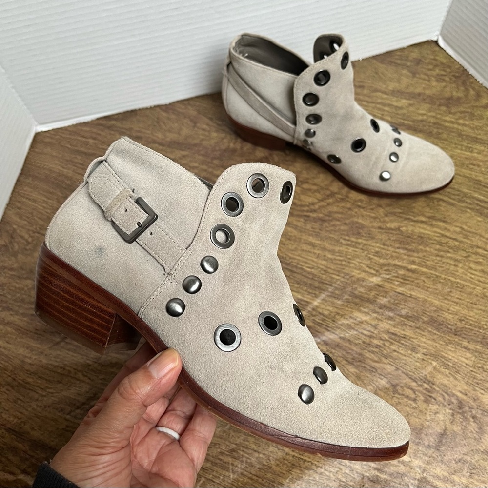 Sam Edelman Pedra Suede Booties Gray Cream Taupe Ankle Boots Size 6